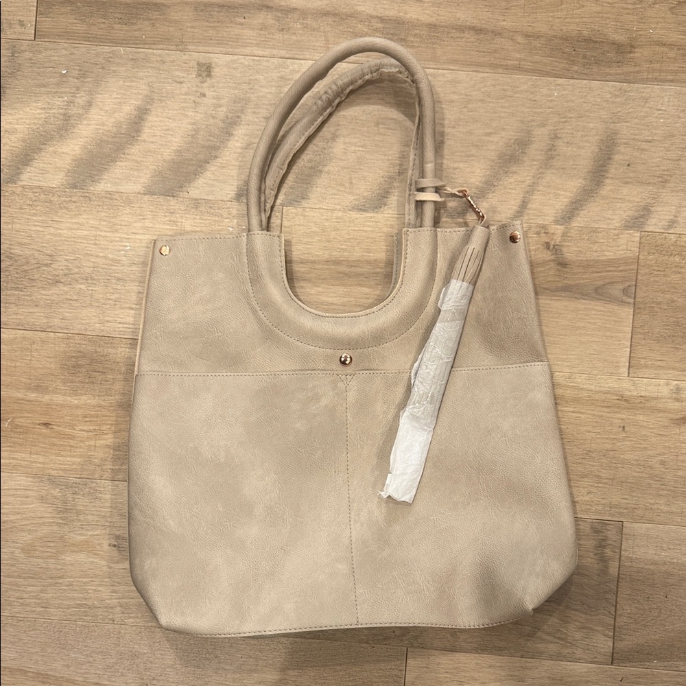 Elegant Beige Tote Bag
